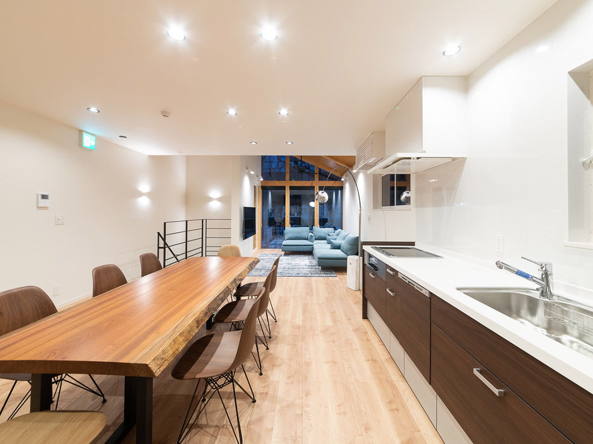 luxury hakuba accommodation echoland black crane home