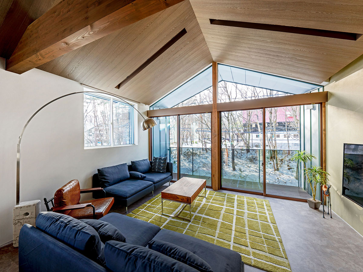 Grey Wolf Chalet
