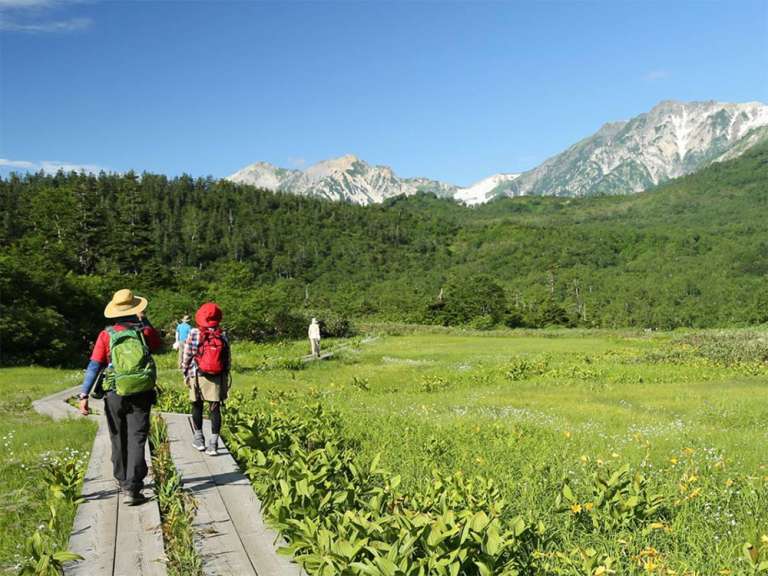 Trekking in Hakuba