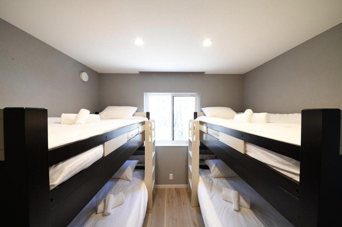 Cherrywoods Place bedroom in Hakuba