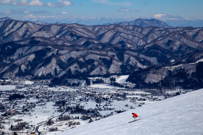 Best Time to Ski in Japan - Hakuba Valley Ski Resorts