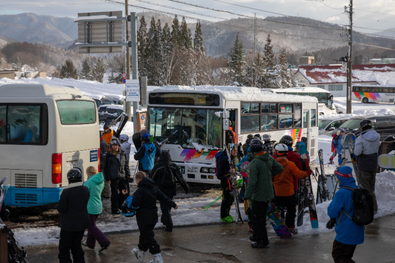 Skiing in Hakuba - getting around
