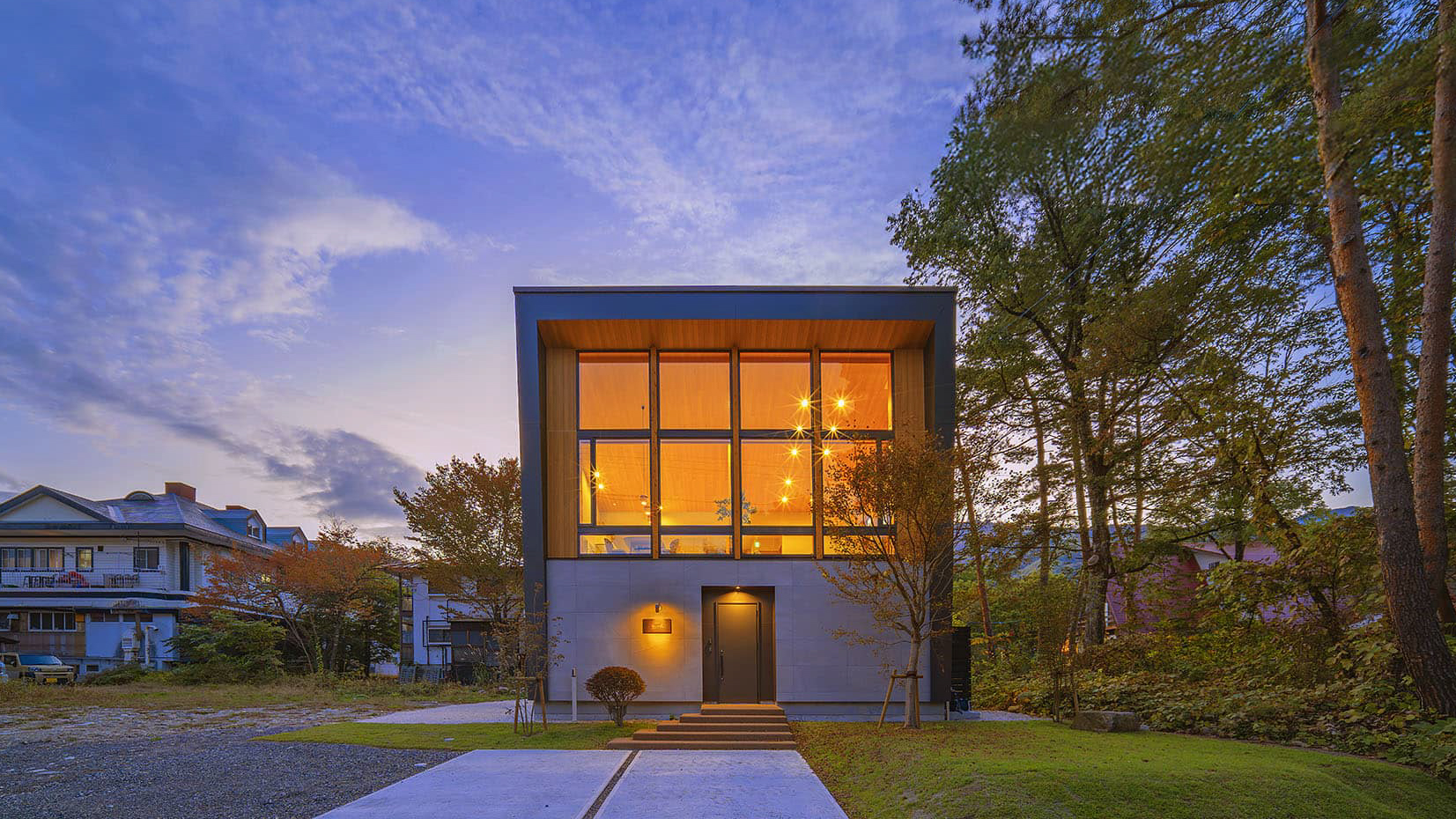 The Bergamot Exterior Hakuba