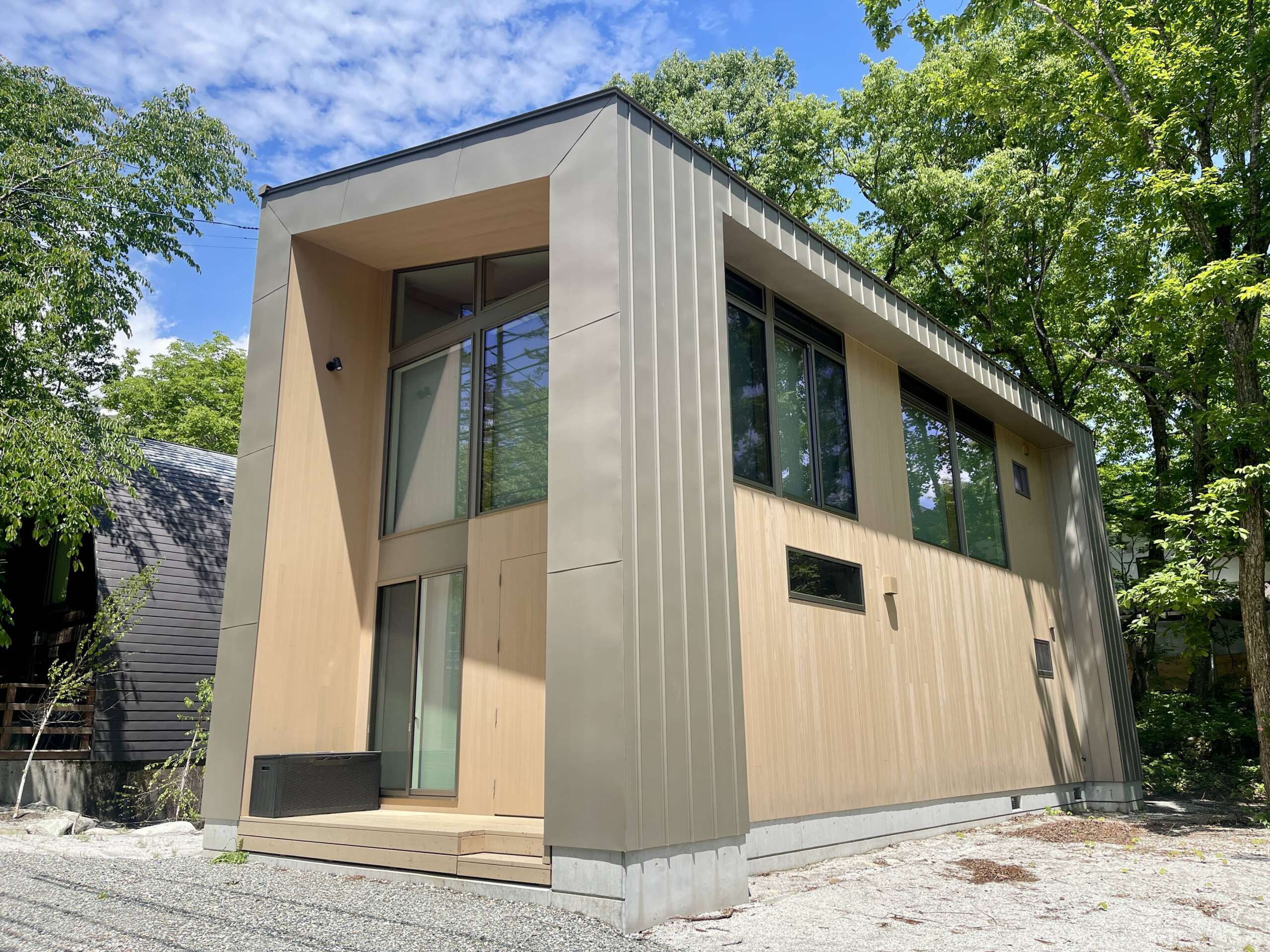 Everglow Hakuba Luxury Accommodation Exterior 1