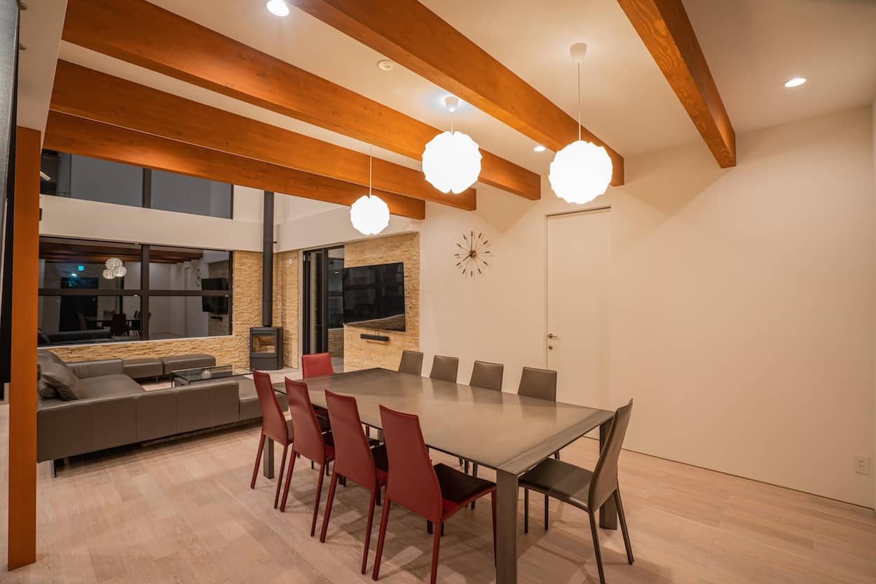 Timberwolf Luxury Chalet Accommodation