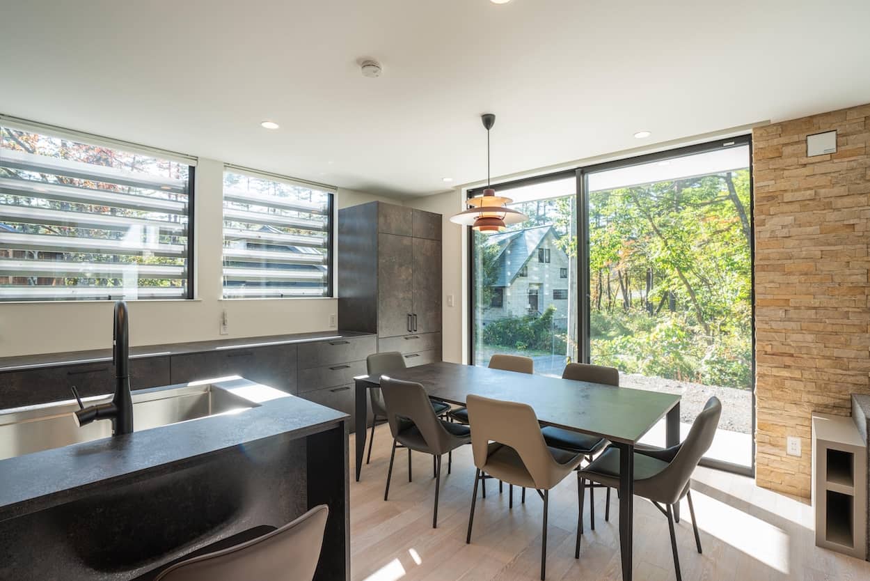 Timberwolf Luxury Chalet Accommodation - 9.23.48