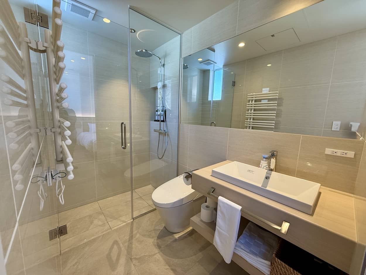 Casa Indigo Luxury Chalet Accommodation Dry Sauna Echoland Onsen 