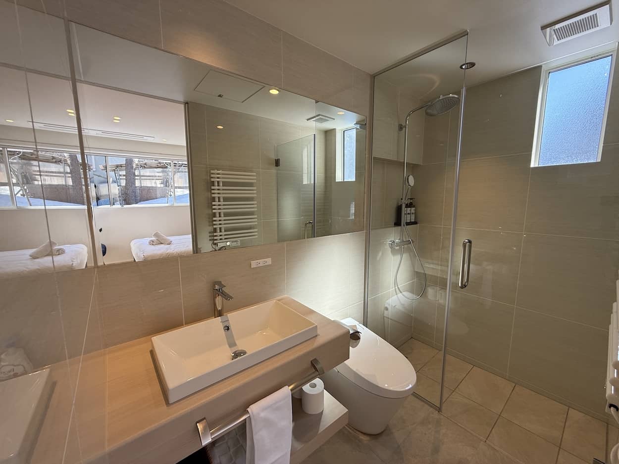 Casa Indigo Luxury Chalet Accommodation Dry Sauna Echoland Onsen 