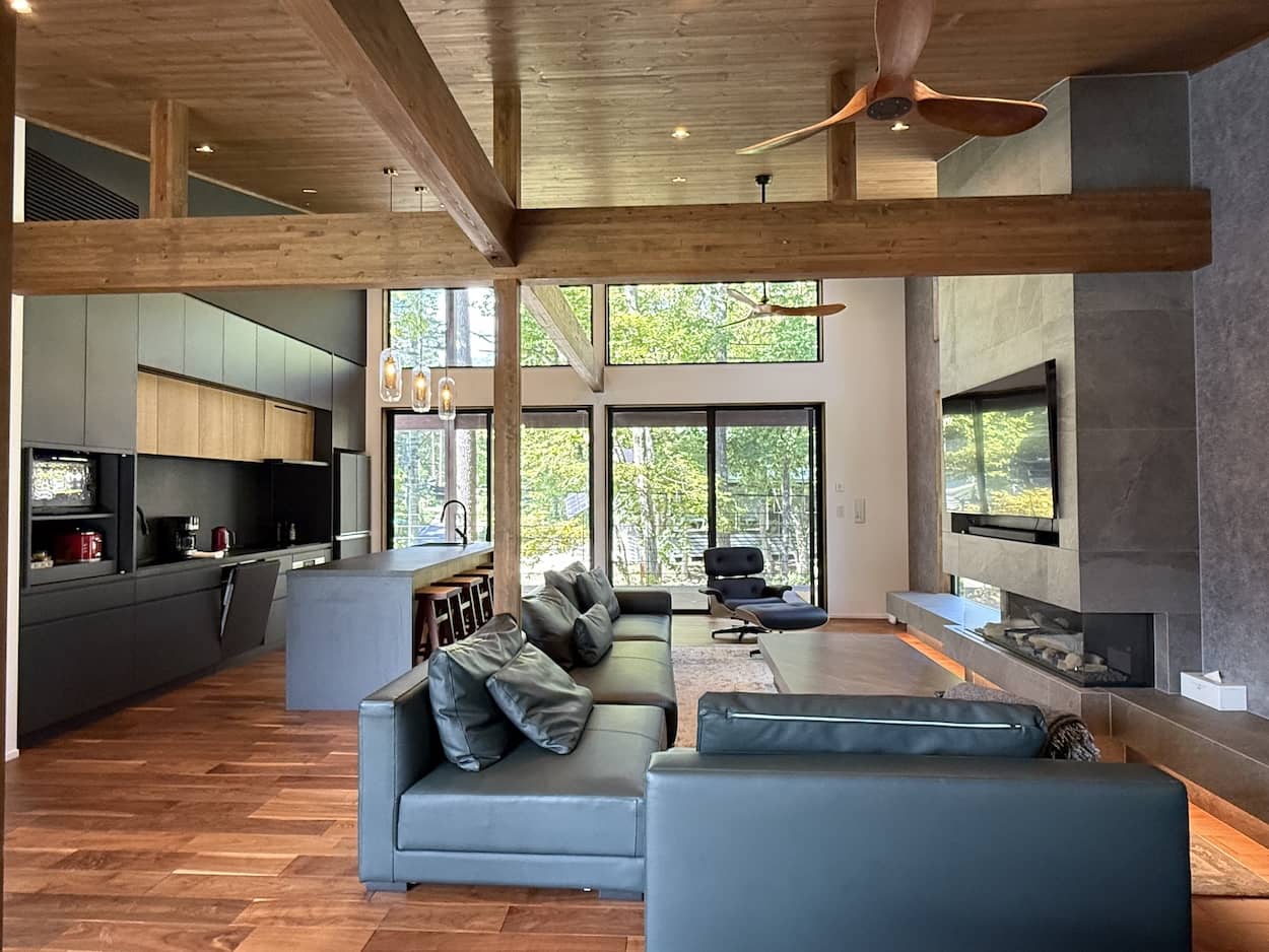 Forest Gardens Luxury Accommodation Chalet 5 Bedroom Chalet-130